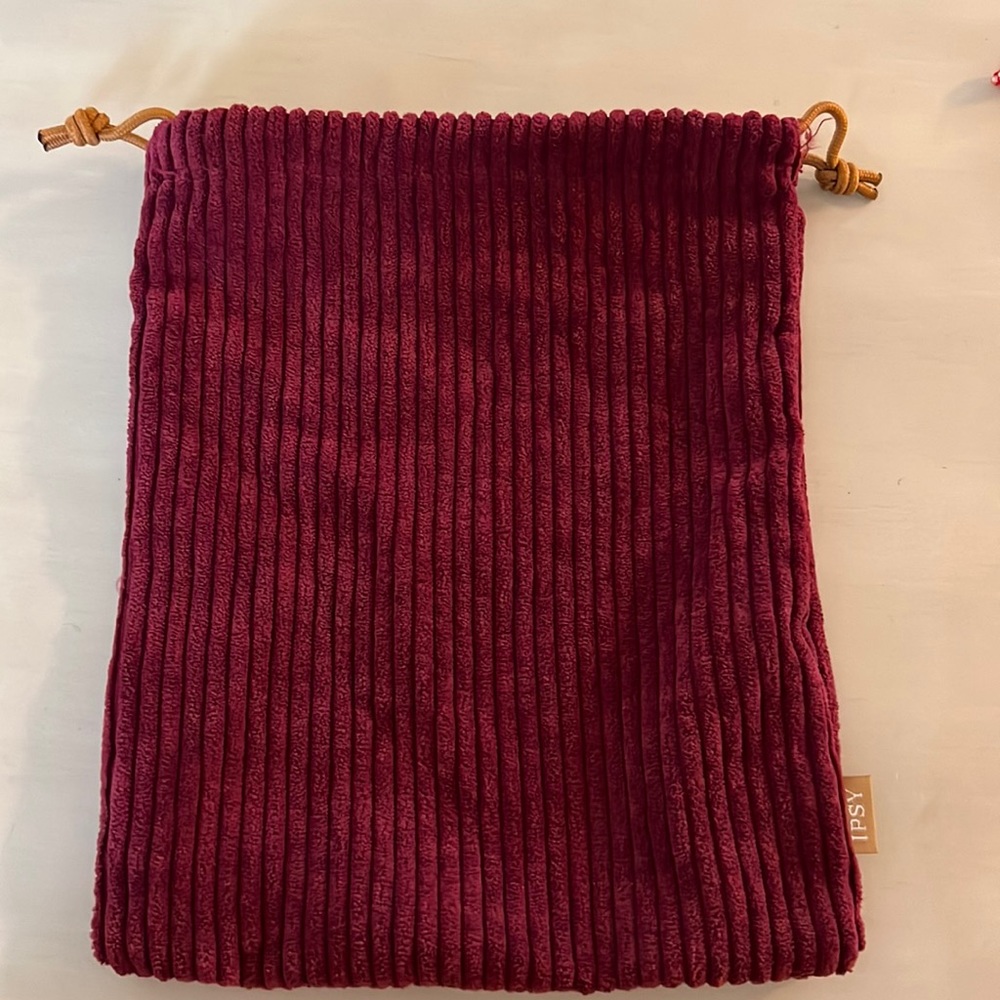 Makeup bag